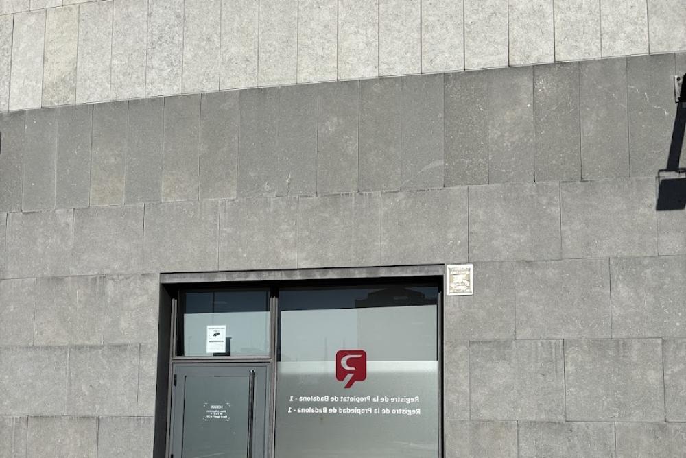 Registro de la Propiedad de Badalona Nº 01